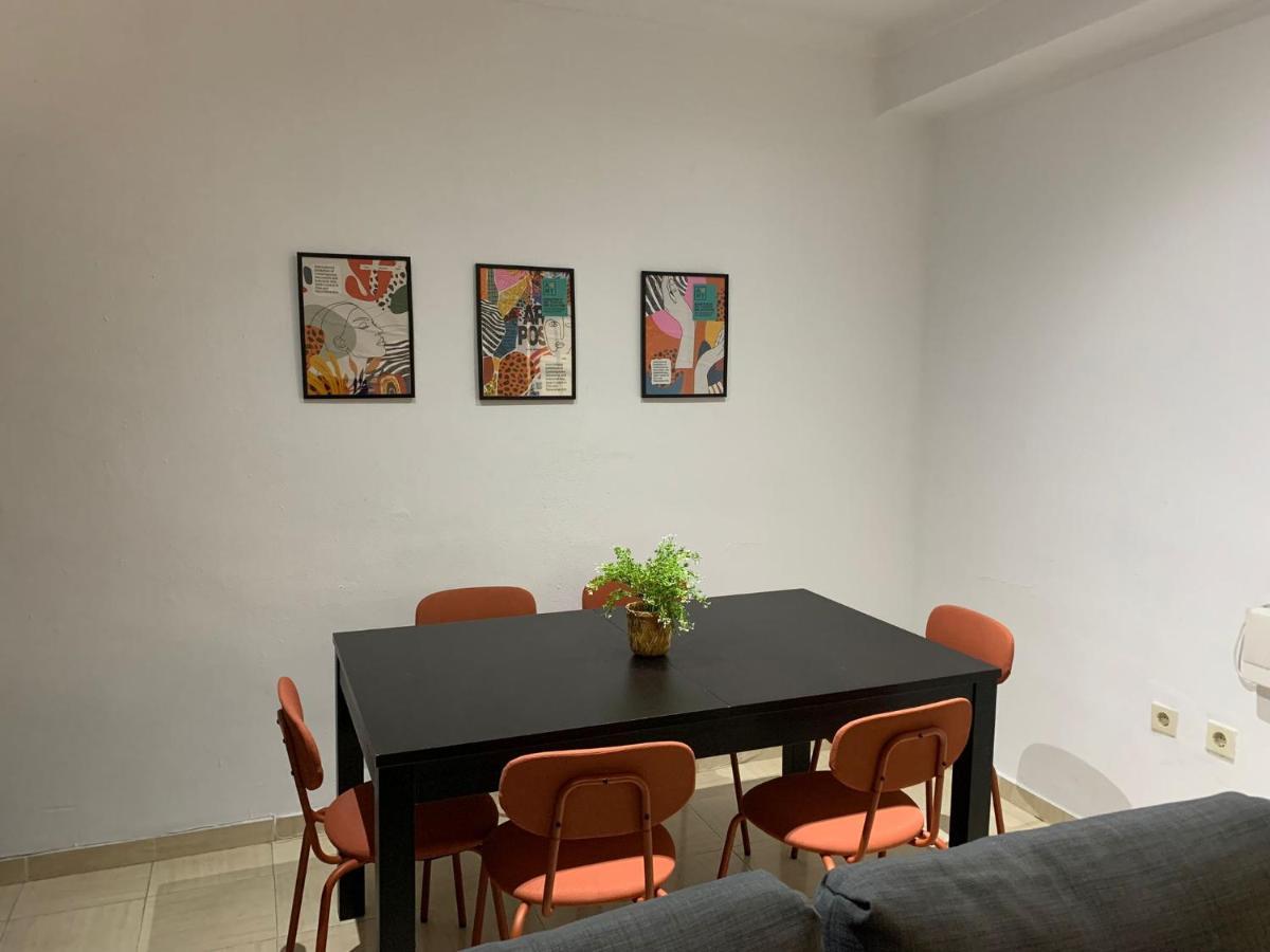 Apartamento Cinta 3 Habitaciones Севиля Екстериор снимка